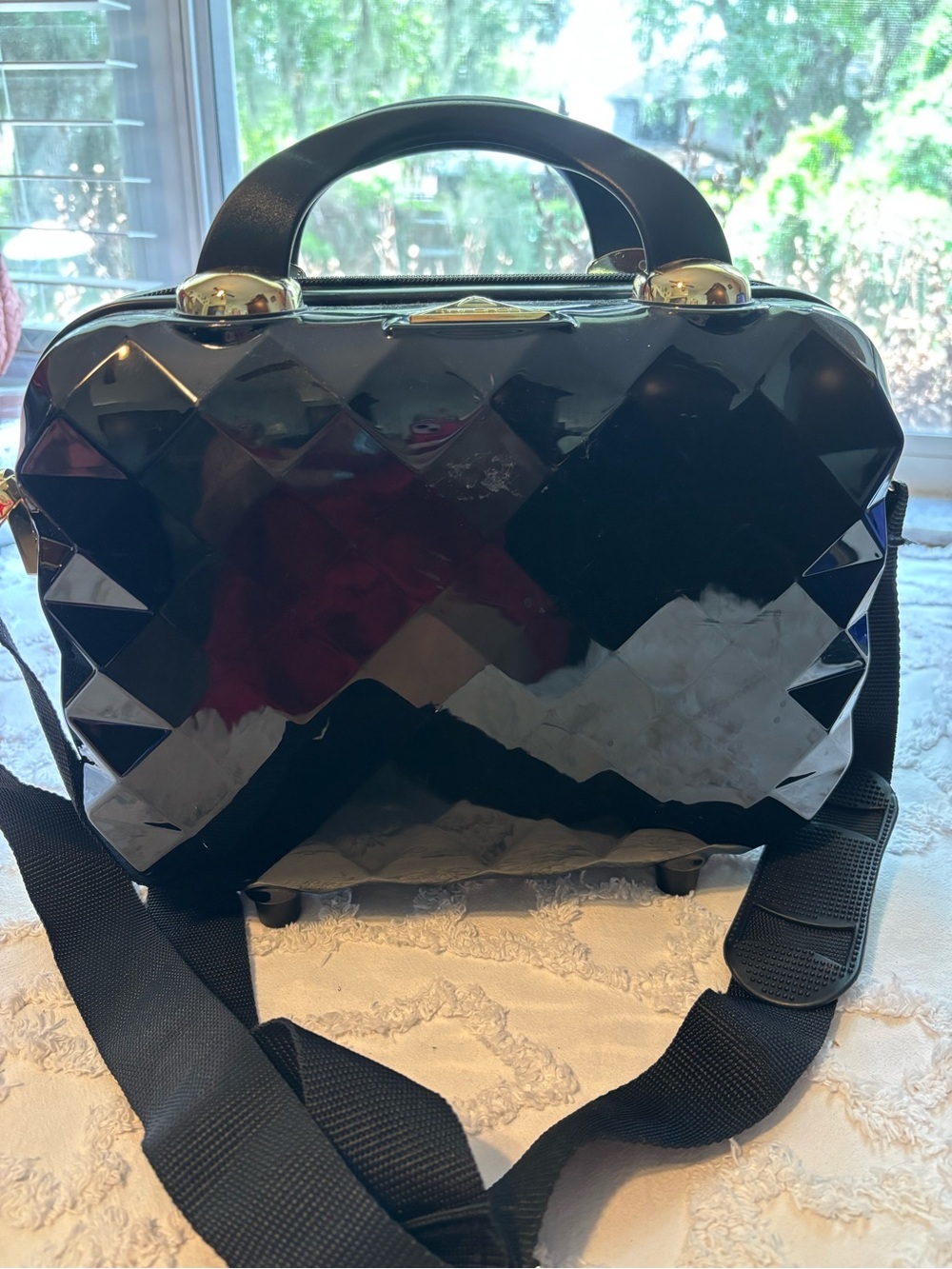 Triforce travel case EUC